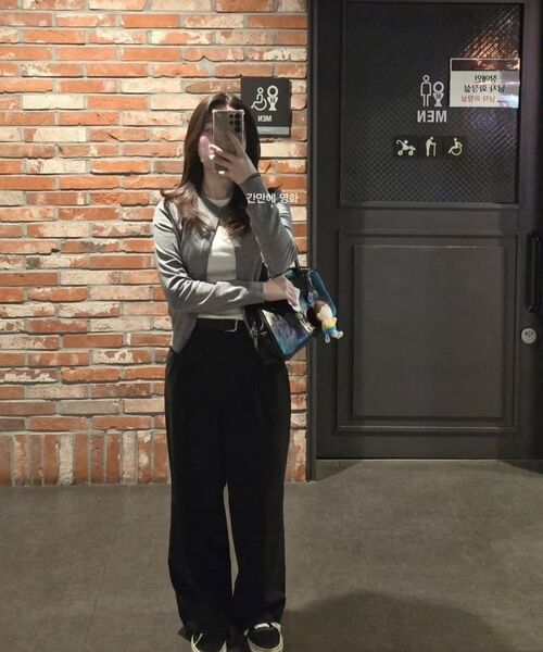 MUSINSA STANDARD WOMAN（ムシンサスタンダードウーマン）の「ウィメンズスリムクルーネックTシャツ[クリーム]（Tシャツ/カットソー・レディース・その他・LARGE/MEDIUM/SMALL/X-SMALL）」の8枚目の写真