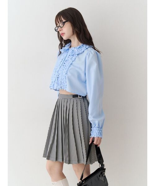 jouetie（ジュエティ）の「フリルカラーショートブラウス（シャツ/ブラウス・レディース・ブルー/オフホワイト・MEDIUM）」の12枚目の写真