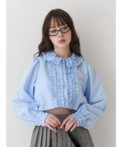 jouetie（ジュエティ）の「フリルカラーショートブラウス（シャツ/ブラウス・レディース・ブルー/オフホワイト・MEDIUM）」の9枚目の写真