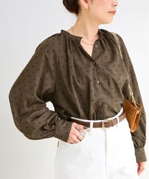 B.C STOCK（ベーセーストック）の「《追加4》ウォッシャブル / ドットスタンドカラーブラウス（シャツ/ブラウス）」