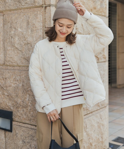 URBAN RESEARCH DOORS（アーバンリサーチドアーズ）の「ライトダウンキルトショートブルゾン（ダウンジャケット/コート・レディース・カーキ/アイボリー/チャコールグレー・MEDIUM）」の7枚目の写真