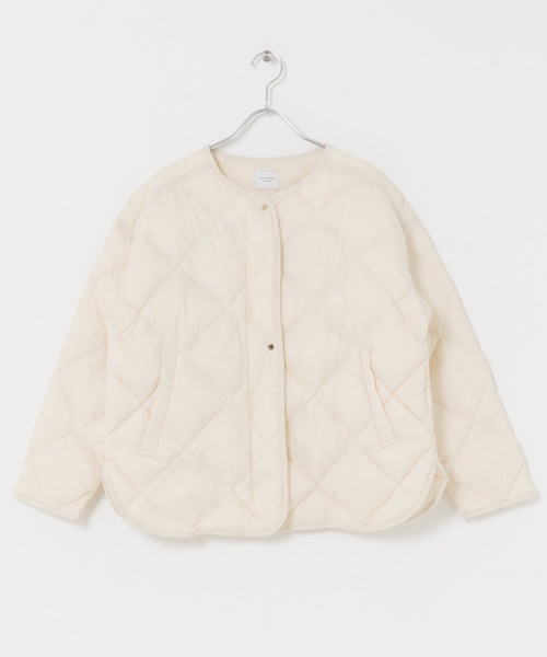 URBAN RESEARCH DOORS（アーバンリサーチドアーズ）の「ライトダウンキルトショートブルゾン（ダウンジャケット/コート・レディース・カーキ/アイボリー/チャコールグレー・MEDIUM）」の13枚目の写真