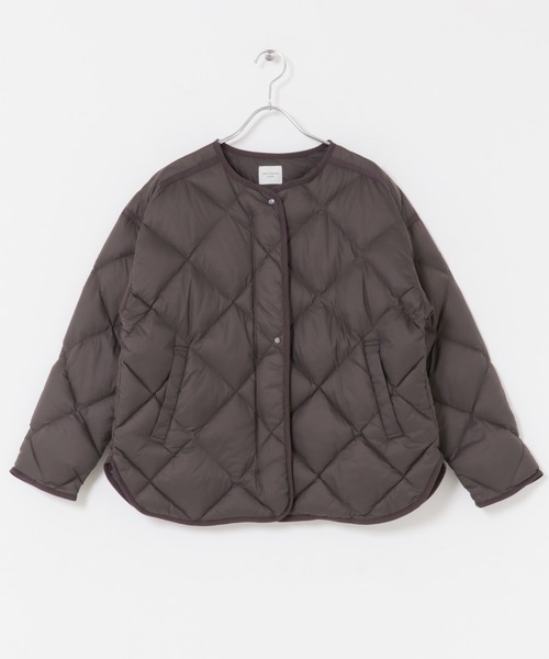 URBAN RESEARCH DOORS（アーバンリサーチドアーズ）の「ライトダウンキルトショートブルゾン（ダウンジャケット/コート・レディース・カーキ/アイボリー/チャコールグレー・MEDIUM）」の21枚目の写真