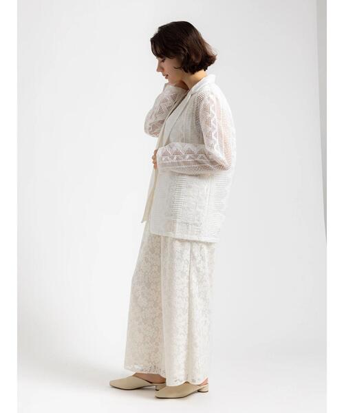 Te chichi（テチチ）の「【Atelier ChouChou】フラワーレースオールインワン（サロペット/オーバーオール・レディース・オフホワイト・F）」の10枚目の写真