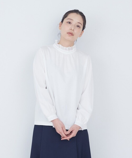 ADIEU TRISTESSE(アデュートリステス)の「フリルカラーブラウス(Tシャツ/カットソー・レディース・ライトグレー/オフホワイト・FREE)」の1枚目の写真