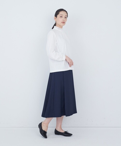 ADIEU TRISTESSE(アデュートリステス)の「フリルカラーブラウス(Tシャツ/カットソー・レディース・ライトグレー/オフホワイト・FREE)」の4枚目の写真