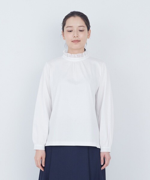 ADIEU TRISTESSE(アデュートリステス)の「フリルカラーブラウス(Tシャツ/カットソー・レディース・ライトグレー/オフホワイト・FREE)」の6枚目の写真
