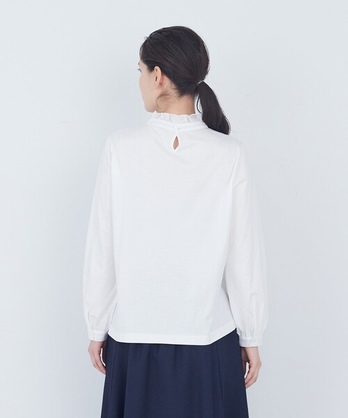ADIEU TRISTESSE(アデュートリステス)の「フリルカラーブラウス(Tシャツ/カットソー・レディース・ライトグレー/オフホワイト・FREE)」の8枚目の写真