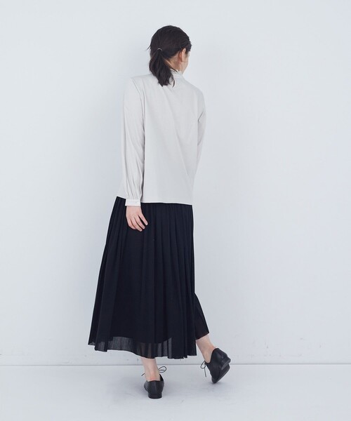 ADIEU TRISTESSE(アデュートリステス)の「フリルカラーブラウス(Tシャツ/カットソー・レディース・ライトグレー/オフホワイト・FREE)」の11枚目の写真