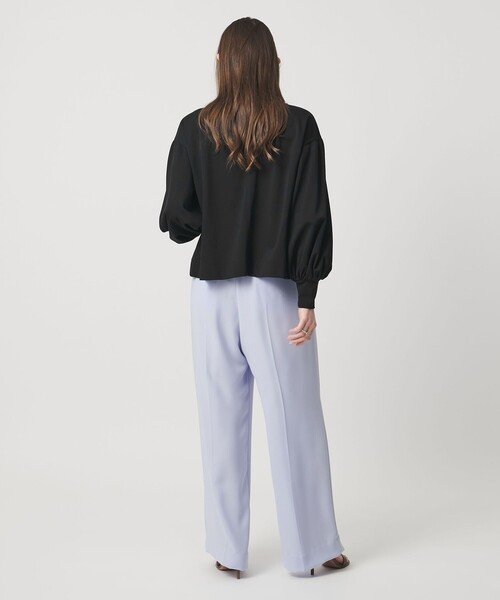 UNITED ARROWS(ユナイテッドアローズ)の「ポンチ バルーンスリーブ カットソー(Tシャツ/カットソー・レディース・ブラック/ホワイト/ネイビー・FREE)」の7枚目の写真