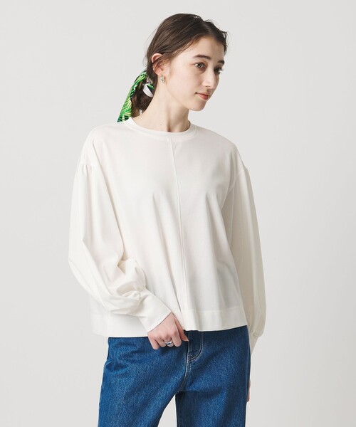 UNITED ARROWS(ユナイテッドアローズ)の「ポンチ バルーンスリーブ カットソー(Tシャツ/カットソー・レディース・ブラック/ホワイト/ネイビー・FREE)」の8枚目の写真