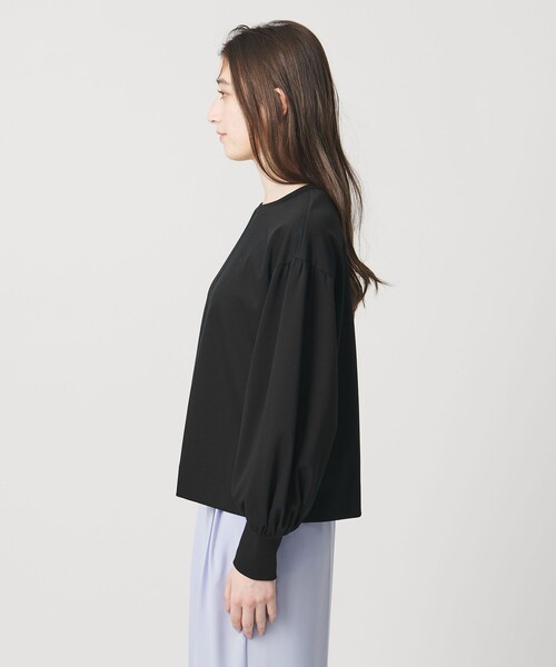 UNITED ARROWS(ユナイテッドアローズ)の「ポンチ バルーンスリーブ カットソー(Tシャツ/カットソー・レディース・ブラック/ホワイト/ネイビー・FREE)」の15枚目の写真