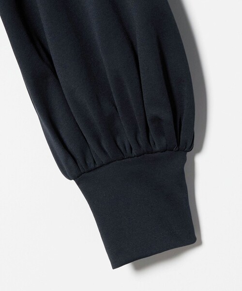 UNITED ARROWS(ユナイテッドアローズ)の「ポンチ バルーンスリーブ カットソー(Tシャツ/カットソー・レディース・ブラック/ホワイト/ネイビー・FREE)」の20枚目の写真