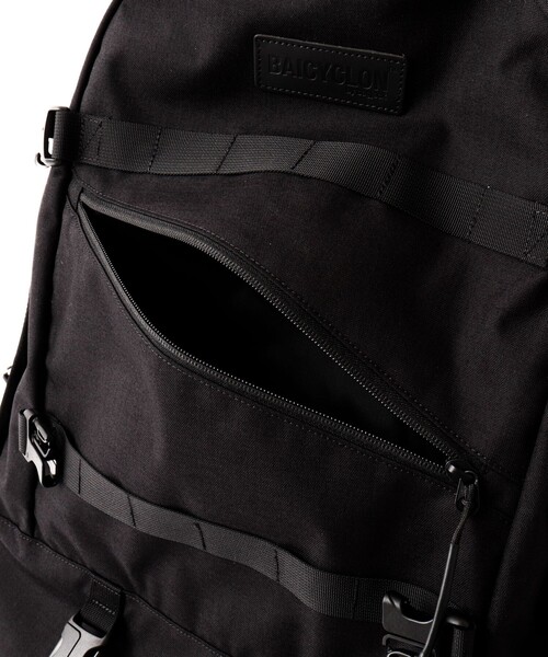 BAICYCLON by Bagjack(バイシクロン バイ バグジャック)の「【BAICYCLON by bagjack/バイシクロン バイ バッグジャック】NCL-02 STRAP BACKPACK L(バックパック/リュック・メンズ・ブラック・FREE)」の22枚目の写真