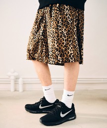 NOISE MAKER（ノイズメーカー）の「ベルベットタッチレオパードショートパンツ【MADE IN JAPAN】（その他パンツ）」