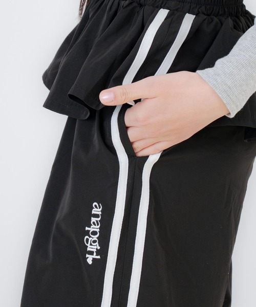 ANAP GiRL(アナップガール)の「レイヤードスカート見えサイドラインパンツ(その他パンツ・キッズ・ブラック/グレー・M/S/XS)」の7枚目の写真