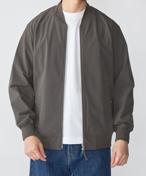 SHIPS（シップス）の「SHIPS:〈撥水/UVカット〉MA-1 リブ ブルゾン（ブルゾン・メンズ・ブラック/チャコールグレー/ネイビー・LARGE/MEDIUM/SMALL/X-LARGE）」の3枚目の写真