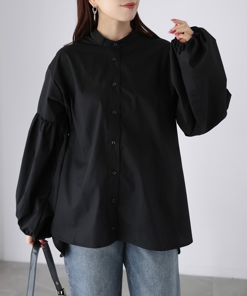 Riberry（リベリー）の「バンドカラー袖ギャザーブラウス（シャツ/ブラウス・レディース・ブラック/サックスブルー/オフホワイト・MEDIUM）」の2枚目の写真