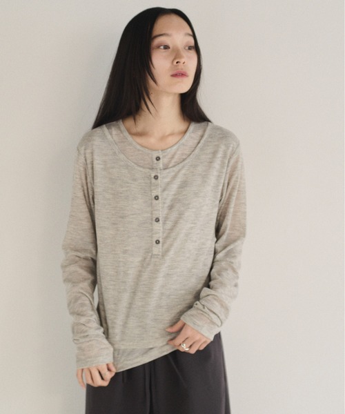 SOYEN(ソイエン)の「フェイクレイヤードシアーヘンリーネックロンT(Tシャツ/カットソー・レディース・杢グレー/ブラウン・F)」の7枚目の写真