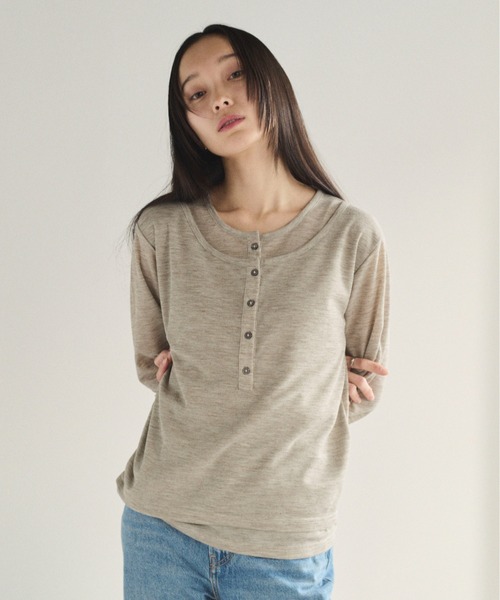 SOYEN(ソイエン)の「フェイクレイヤードシアーヘンリーネックロンT(Tシャツ/カットソー・レディース・杢グレー/ブラウン・F)」の9枚目の写真