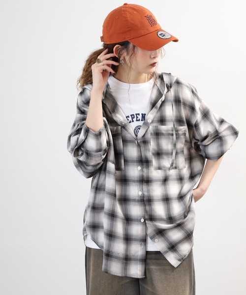 atONE(アットワン)の「フードビッグチェックシャツ(シャツ/ブラウス・レディース・グリーン/ブラック/オフホワイト・F)」の1枚目の写真