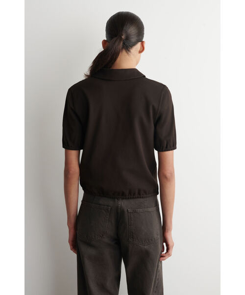 COS(コス)の「ジップアップポロシャツ(ポロシャツ・レディース・ネイビー/ダークブラウン系1・S/M/XL/L/XS)」の12枚目の写真