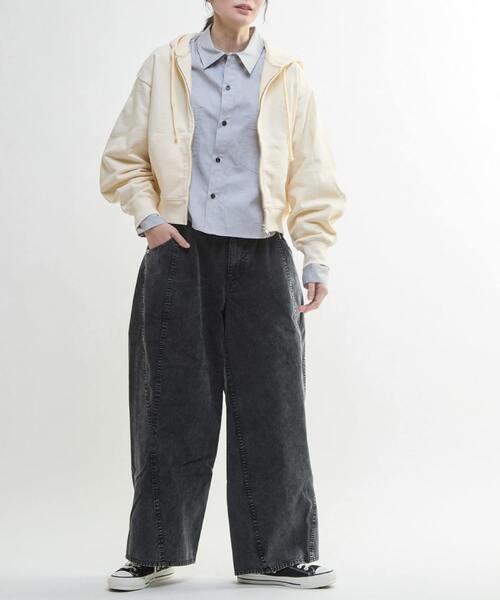 CONVERSE TOKYO(コンバーストウキョウ)の「PIGMENT DYED BARREL LEG WIDE PANTS(その他パンツ・レディース・ブラック/オリーブ/ベージュ・SMALL/MEDIUM)」の15枚目の写真