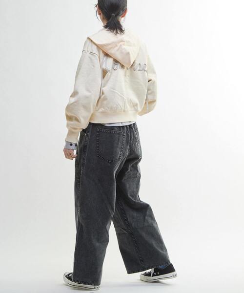 CONVERSE TOKYO(コンバーストウキョウ)の「PIGMENT DYED BARREL LEG WIDE PANTS(その他パンツ・レディース・ブラック/オリーブ/ベージュ・SMALL/MEDIUM)」の17枚目の写真