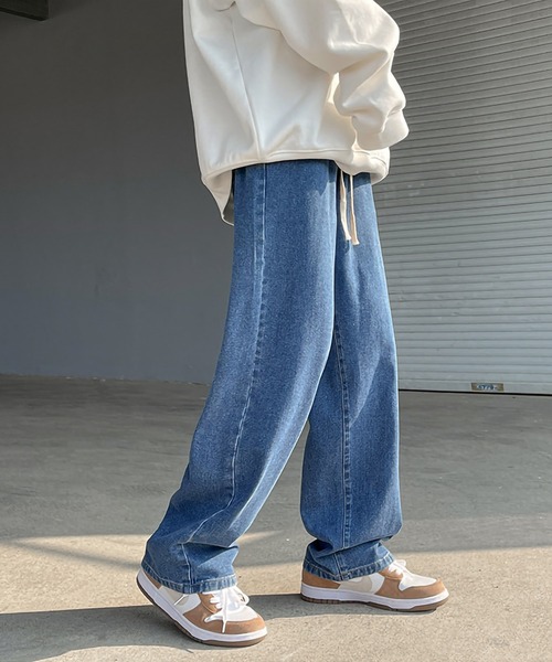 ARCADE(アーケード)の「ルーズストレート イージー デニムパンツ ジーンズ ビンテージウォッシュ -ARCADE Limited Line-(デニムパンツ・レディース・ブルー/ライトブルー/ブラック・M/L/XL)」の4枚目の写真