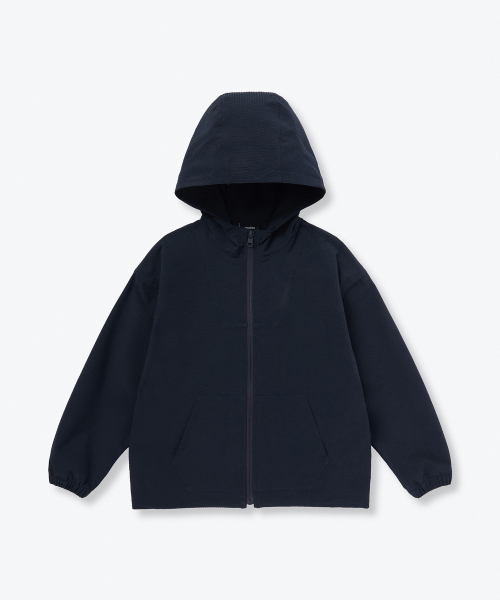 MUSINSA STANDARD KIDS（ムシンサスタンダードキッズ）の「シアサッカーウィンドブレーカージャケット[ネイビー]（ブルゾン・レディース・その他・100/140/110/150/130/160/120）」の2枚目の写真