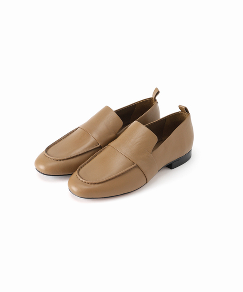 IENA（イエナ）の「《新色/追加2》JVAM LOAFER ローファー 32011/PAT（ローファー・レディース・ベージュ・36/37/38/39/35）」の11枚目の写真