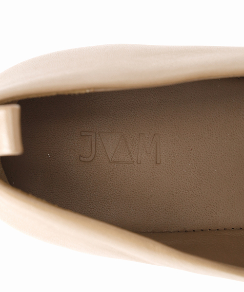IENA（イエナ）の「《新色/追加2》JVAM LOAFER ローファー 32011/PAT（ローファー・レディース・ベージュ・36/37/38/39/35）」の18枚目の写真