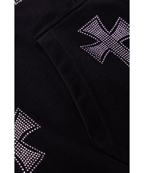UNKNOWN LONDON(アンノウン・ロンドン)の「ジップフーディ|Black x Pink Allover Cross Rhinestone Zip Hoodie|Unknown London(パーカー・メンズ・ブラック・MEDIUM/SMALL/X-LARGE/LARGE)」の9枚目の写真
