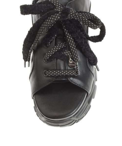 EMODA（エモダ）の「オーバーテープスニーカー（スニーカー・レディース・ブラック/ホワイト・LARGE/MEDIUM/SMALL）」の8枚目の写真