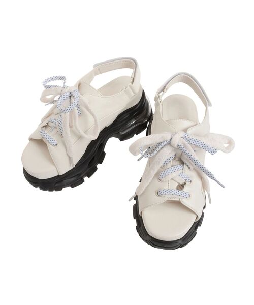 EMODA（エモダ）の「オーバーテープスニーカー（スニーカー・レディース・ブラック/ホワイト・LARGE/MEDIUM/SMALL）」の9枚目の写真