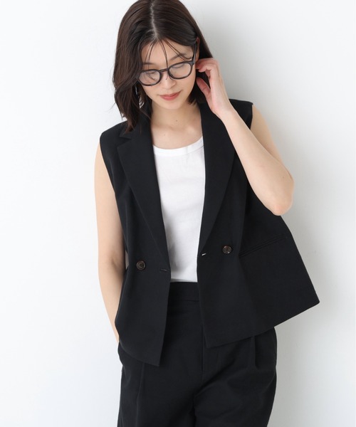 human woman(ヒューマンウーマン)の「◆【定番素材 / ウォッシャブル】ドライタッチリネン混ショートジレ(その他アウター・レディース・ブラック/ベージュ系その他3/グレー・MEDIUM)」の2枚目の写真