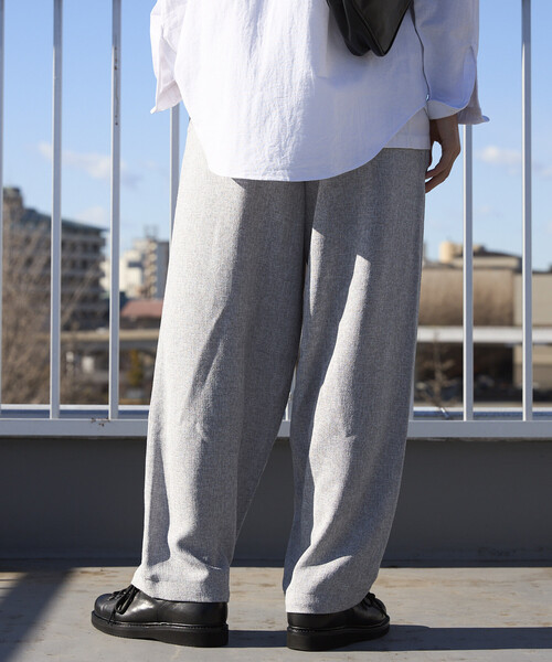 Firsthand(ファーストハンド)の「Firsthand/ファーストハンド スピンドル サマー ツイード イージー ワイドパンツ(スラックス・メンズ・ブラック/グレー/ベージュ/ネイビー・MEDIUM/LARGE)」の11枚目の写真