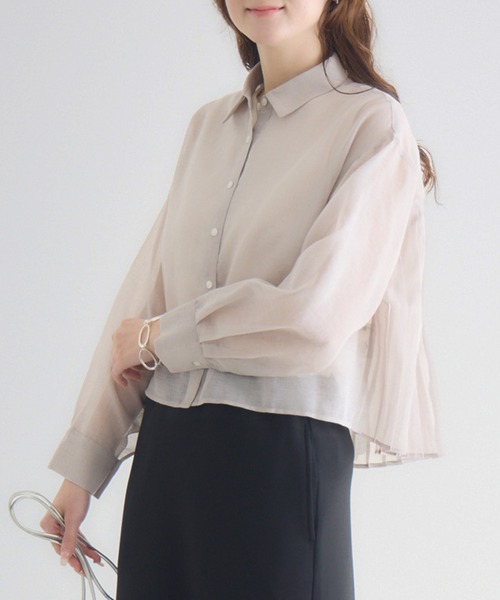 KATHARINE ROSS（キャサリンロス）の「【KATHARINE ROSS】バックプリーツシアーシャツ（シャツ/ブラウス・レディース・ライトブルー/ライトベージュ/ラベンダー・FREE）」の2枚目の写真