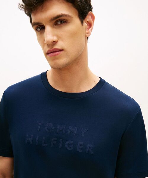 TOMMY HILFIGER(トミーヒルフィガー)の「ミックスメディアインターロックTシャツ(Tシャツ/カットソー・メンズ・ブラック/ベージュ/ネイビー・LARGE/SMALL/X-LARGE/MEDIUM)」の9枚目の写真