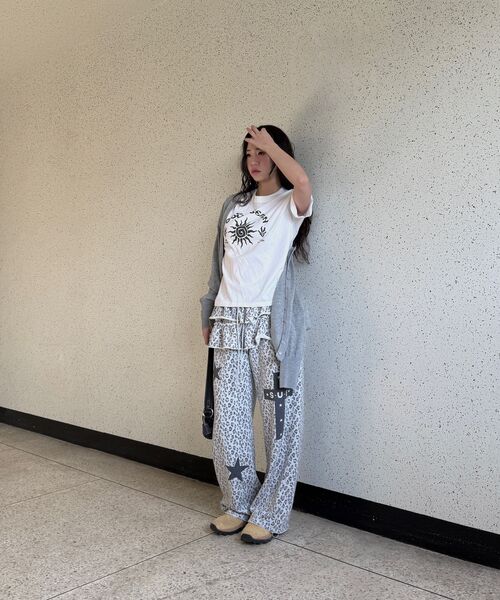 COSO(コソ)の「CCウーマンアートワーククロップTシャツ(ホワイト)(Tシャツ/カットソー・レディース・ホワイト・SMALL/MEDIUM)」の8枚目の写真