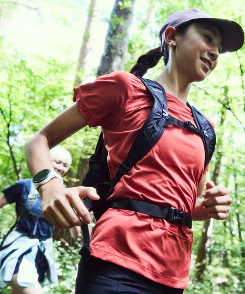 SALOMON（サロモン）の「SALOMON/サロモン バックパック TRAILBLAZER 10 トレイルブレイザー10L（バックパック/リュック・メンズ・グレー/シルバー/ブラック・FREE）」の18枚目の写真