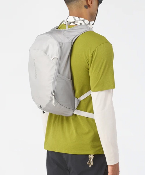 SALOMON（サロモン）の「SALOMON/サロモン バックパック TRAILBLAZER 10 トレイルブレイザー10L（バックパック/リュック・メンズ・グレー/シルバー/ブラック・FREE）」の16枚目の写真