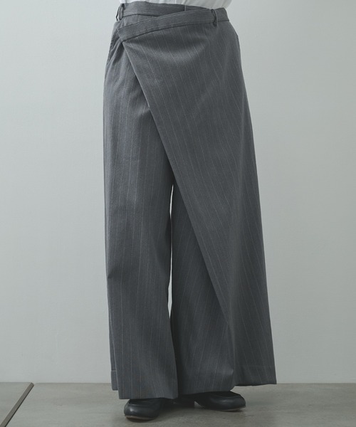 TAAKK(ターク)の「【TAAKK/ターク】Wrap Pants(スラックス・メンズ・グレー/ブラック・3/2)」の1枚目の写真