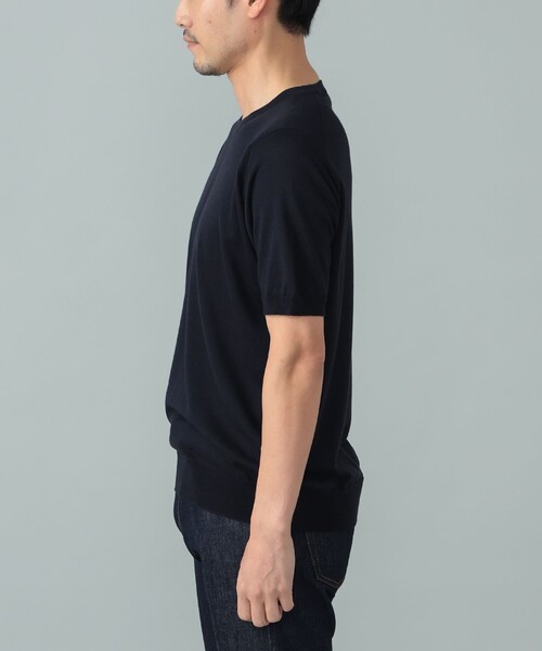 BEAMS F(ビームスエフ)の「JOHN SMEDLEY / HILCOTE ウールコットン クルーネック ショートスリーブ ニット(Tシャツ/カットソー・メンズ・シルバー/ネイビー・MEDIUM/LARGE/SMALL)」の8枚目の写真