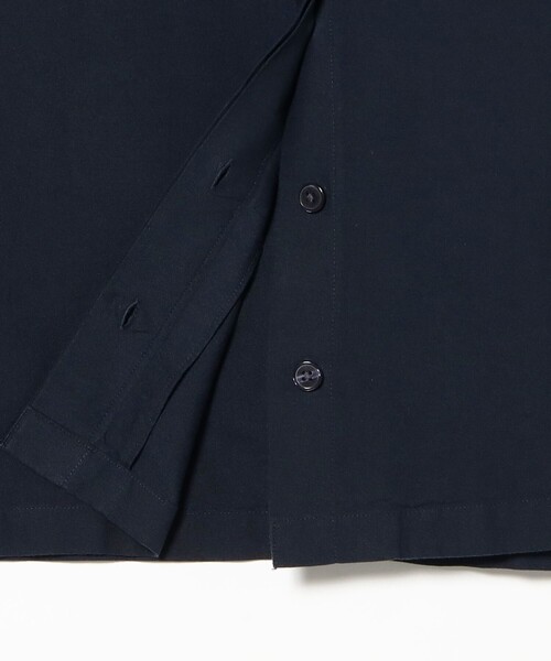Ray BEAMS(レイビームス)の「FRED PERRY / ティップド プラケット ディテール シャツ(シャツ/ブラウス・レディース・ホワイト/ネイビー・10)」の5枚目の写真
