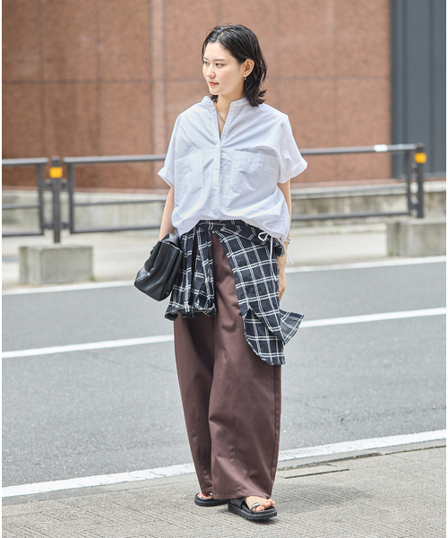 JOURNAL STANDARD(ジャーナルスタンダード)の「《追加》ハードマンズリネンコットンフレンチスリーブスキッパーシャツ(シャツ/ブラウス・レディース・ブラック系その他/ホワイト/ネイビー・FREE)」の6枚目の写真
