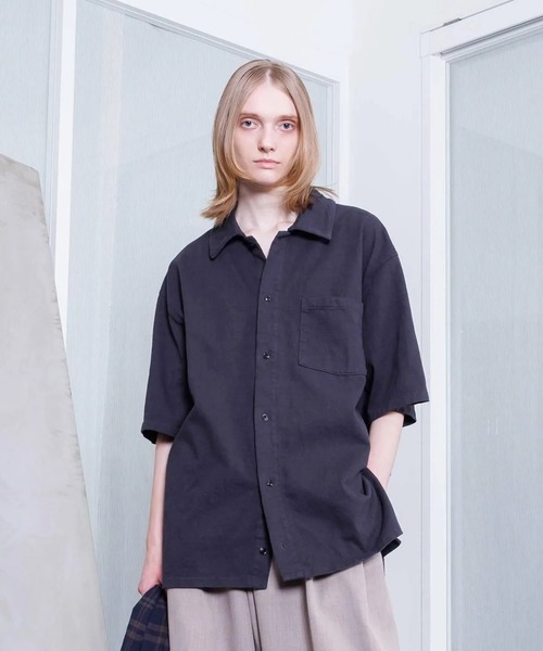 VOAAOV（ヴォアーブ）の「【VOAAOV】 HEAVY JERSEY GARMENT DYE Short Sleeve Shirt（シャツ/ブラウス・メンズ・ブラック/オリーブ/チャコールグレー/ホワイト/ネイビー・2/1）」の5枚目の写真