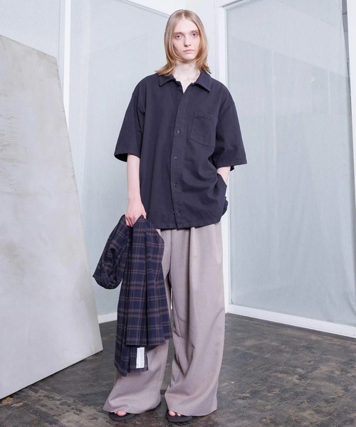 VOAAOV（ヴォアーブ）の「【VOAAOV】 HEAVY JERSEY GARMENT DYE Short Sleeve Shirt（シャツ/ブラウス・メンズ・ブラック/オリーブ/チャコールグレー/ホワイト/ネイビー・2/1）」の11枚目の写真
