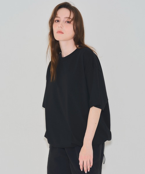 EMMA NOVEMBER　（エマノーヴェンバー）の「リラックスフィット ドローコード Tシャツ（Tシャツ/カットソー・メンズ・ブラック・3/2/1）」の11枚目の写真