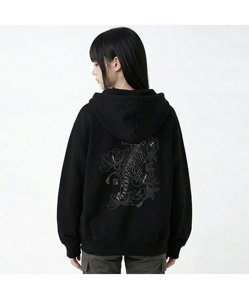 RANDOMOFF(ランダムオフ)の「NOBLE TIGER OVER FIT 2-WAY ZIP-UP (2color)(パーカー・レディース・ブラック/ホワイト・SMALL/MEDIUM/LARGE/X-LARGE)」の1枚目の写真